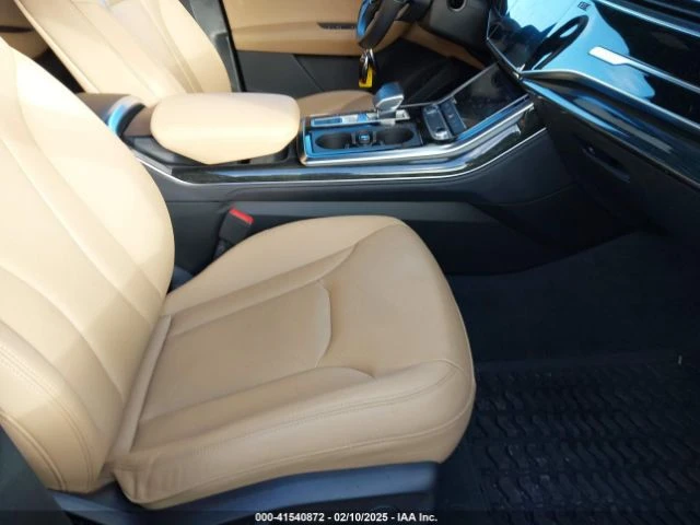 Audi Q7 PREMIUM PLUS 3.0T * КЛИП НА ДВИГАТЕЛ* * ЛИЗИНГ* , снимка 11 - Автомобили и джипове - 49371490