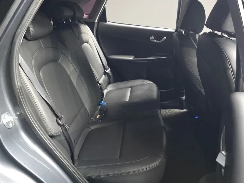 Hyundai Kona 1.6 - САМО 30% АВАНС, снимка 12 - Автомобили и джипове - 56305022