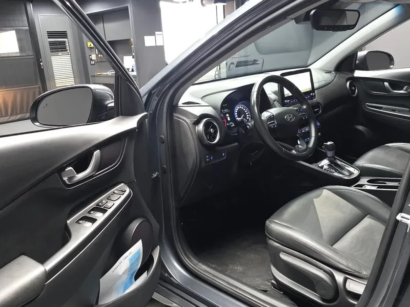 Hyundai Kona 1.6 - САМО 30% АВАНС, снимка 10 - Автомобили и джипове - 56305022