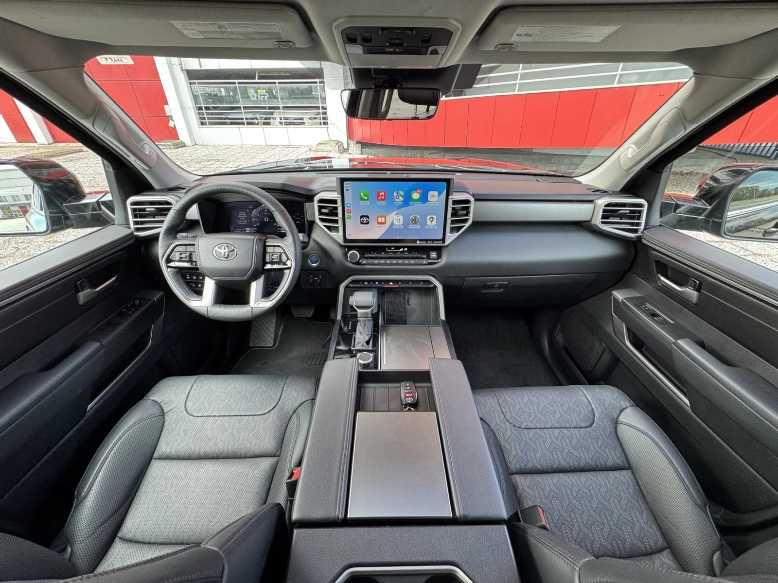 Toyota Sequoia 3.5 hibrid - изображение 8