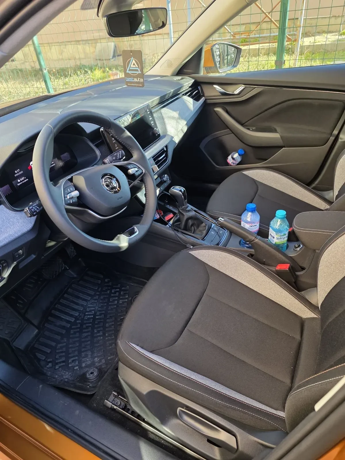 Skoda Kamiq В гаранция до 17.10.2029 или 150000км.Паке Edition - изображение 4