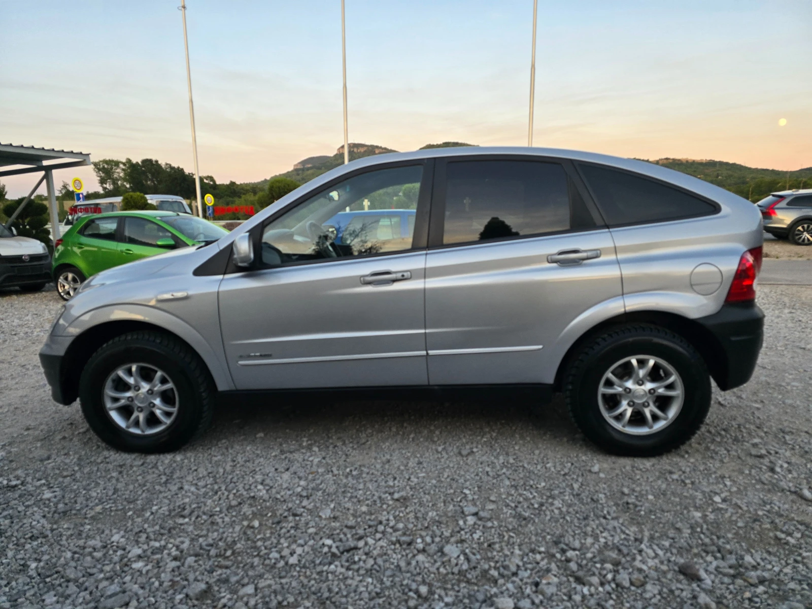 SsangYong Actyon 2.0TDI AVTOMAT - изображение 4