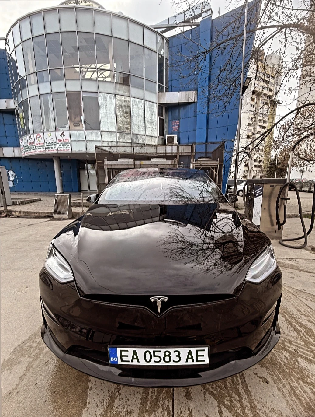 Tesla Model X PLAID 1020 HP, снимка 2 - Автомобили и джипове - 54037111