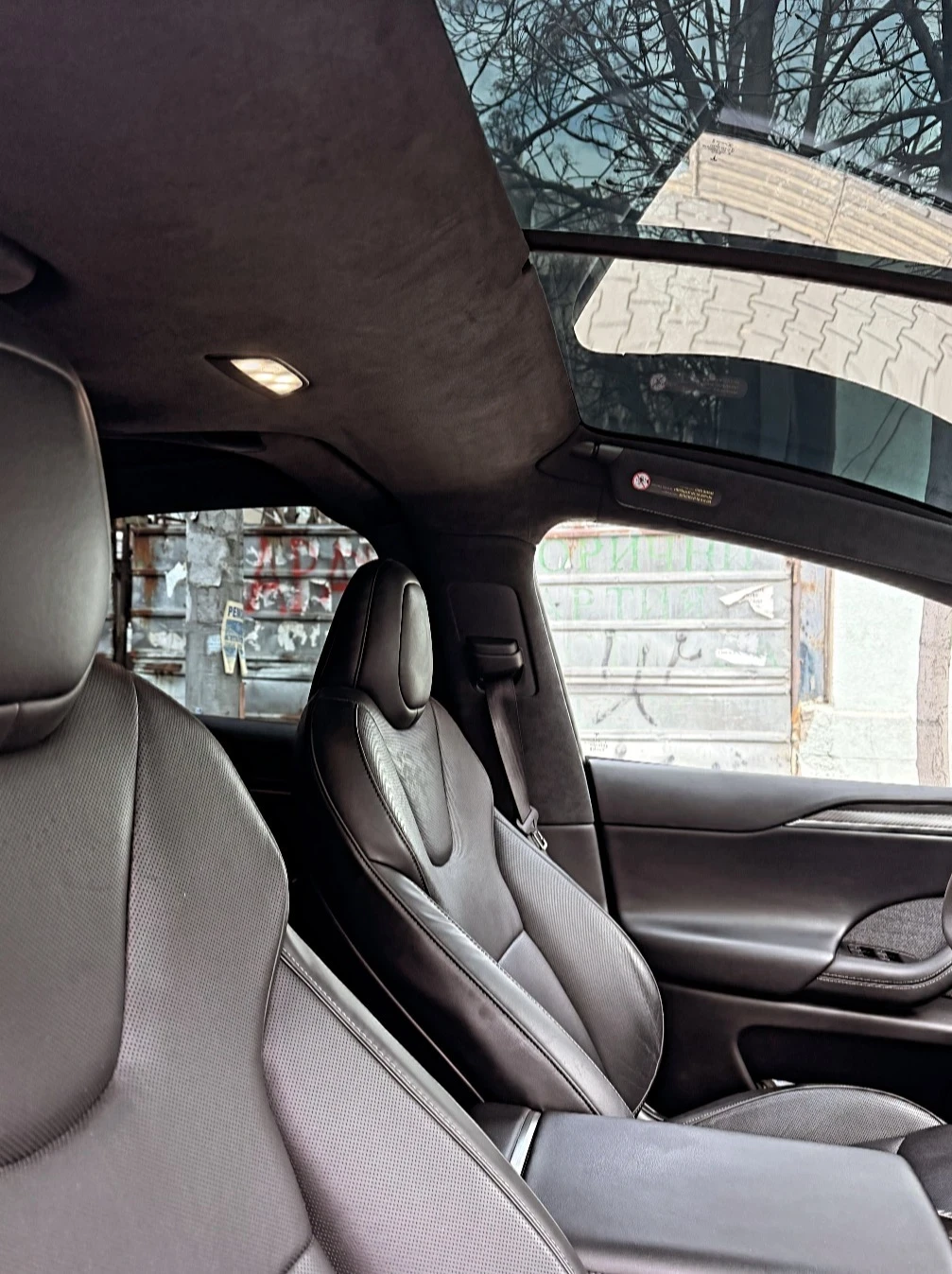 Tesla Model X PLAID 1020 HP, снимка 4 - Автомобили и джипове - 54037111