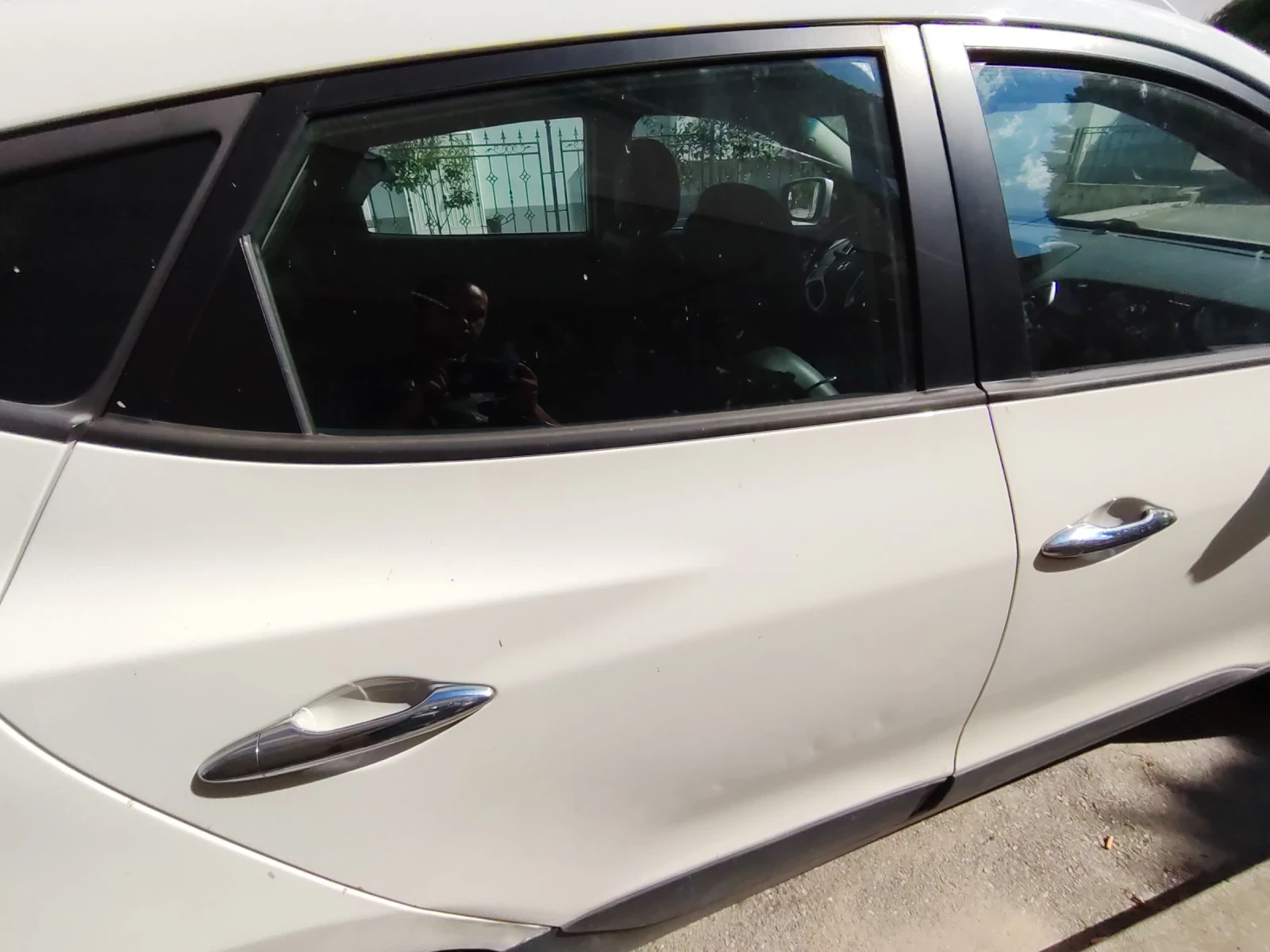 Hyundai IX35, снимка 3 - Автомобили и джипове - 55428994