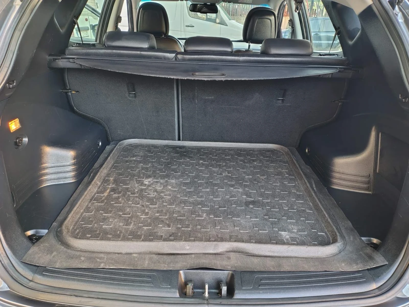 Hyundai IX35 Hyundai ix35 facelift Нов внос Швейцария Уникат , снимка 11 - Автомобили и джипове - 55545100
