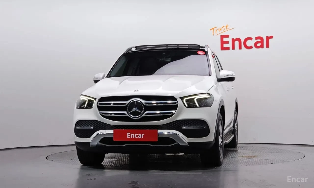 Mercedes-Benz GLE 300 * ЦЕНА ДО БЪЛГАРИЯ С ВСИЧКИ ТАКСИ * , снимка 3 - Автомобили и джипове - 56096680