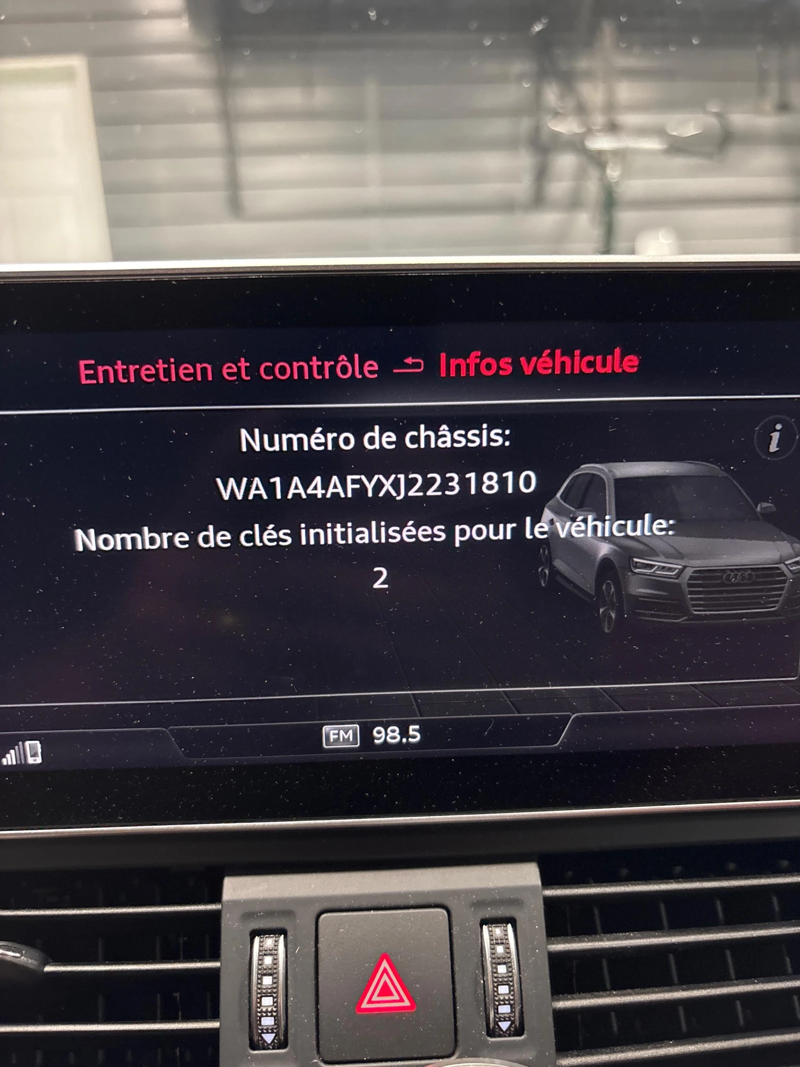 Audi SQ5 * Progressiv * CARFAX * ОПЦИЯ ЗА ФИНАНСИРАНЕ, снимка 11 - Автомобили и джипове - 56156403