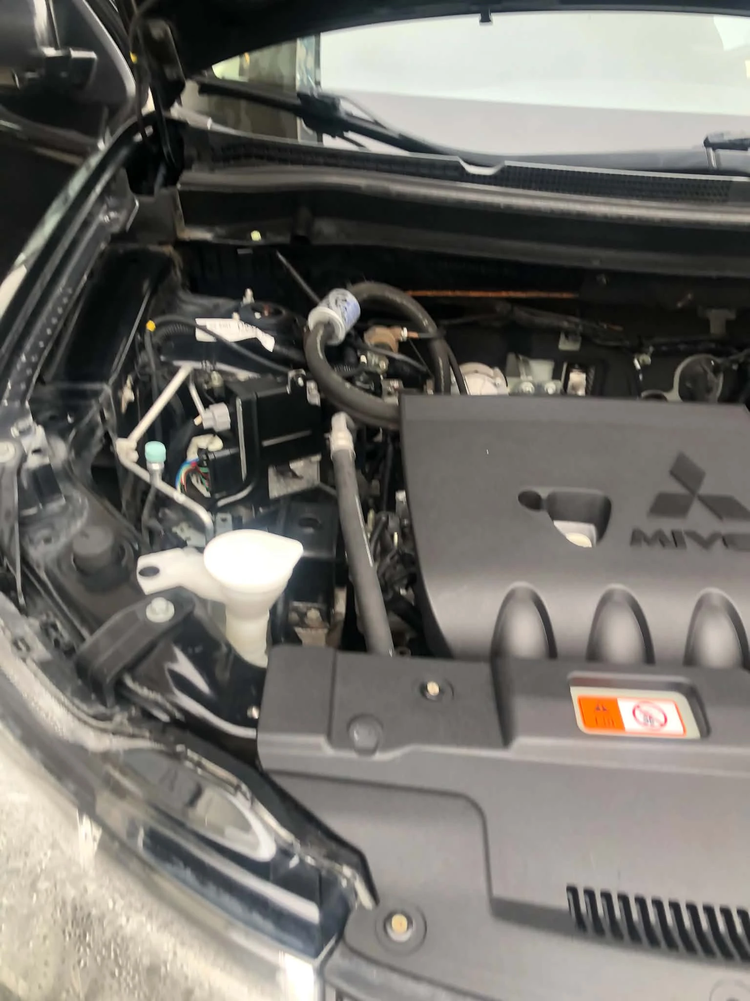 Mitsubishi Outlander, снимка 5 - Автомобили и джипове - 56516786