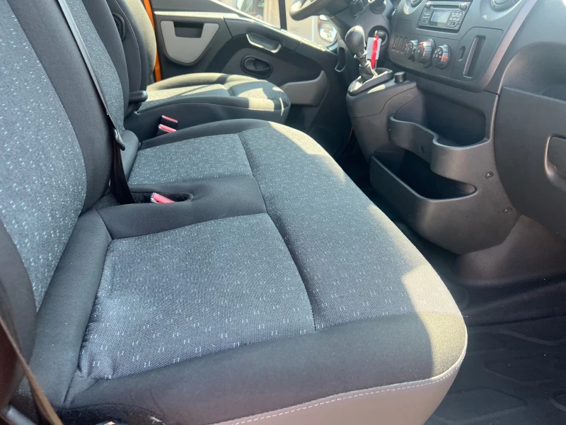 Opel Movano 2.3D-Клима-7места, снимка 16 - Бусове и автобуси - 51106568