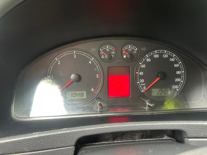 VW Multivan, снимка 3 - Бусове и автобуси - 53114141