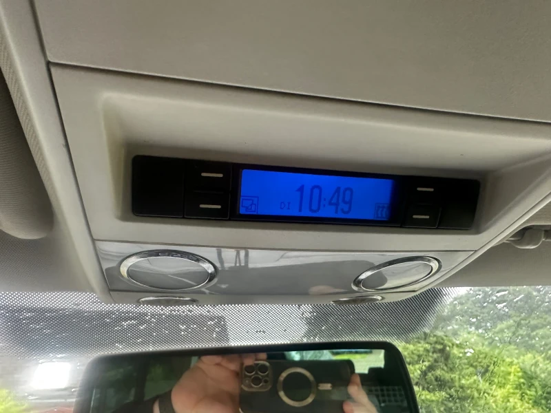 VW Multivan, снимка 17 - Бусове и автобуси - 53114141