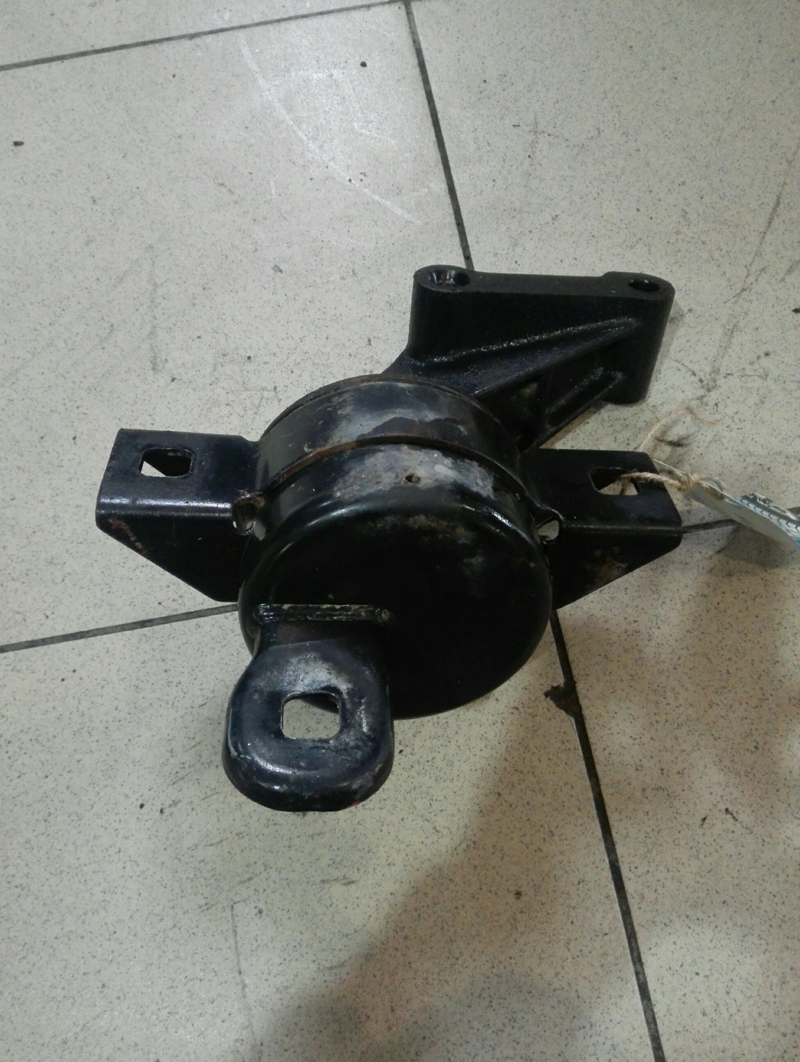 ������ ����� �������� ����� 1.2� | Mobile.bg � ����������� 1