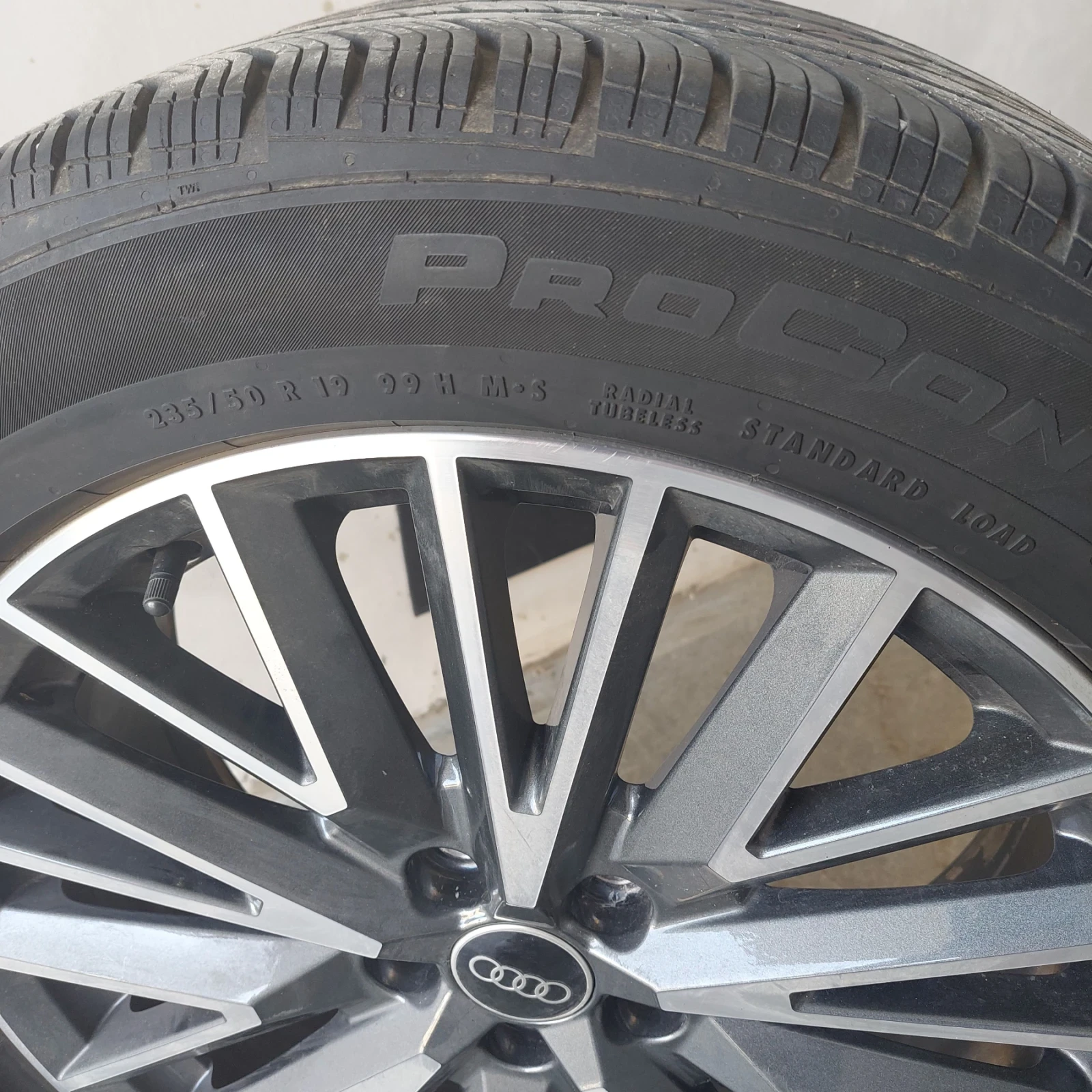 ���� � ������ 235/50R19 �� Audi Q3 | Mobile.bg � ����������� 2
