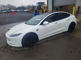 ������ Tesla Model 3