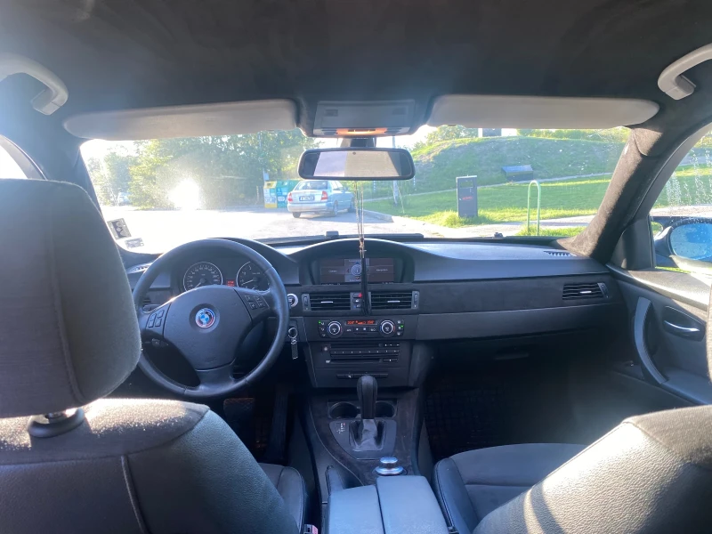 BMW 325 325xi, снимка 9 - Автомобили и джипове - 47378686