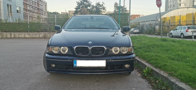 BMW 525, снимка 1 - Автомобили и джипове - 48004276