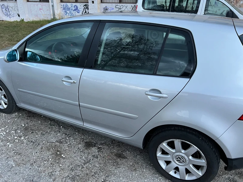 VW Golf Golf 5, снимка 3 - Автомобили и джипове - 48042599