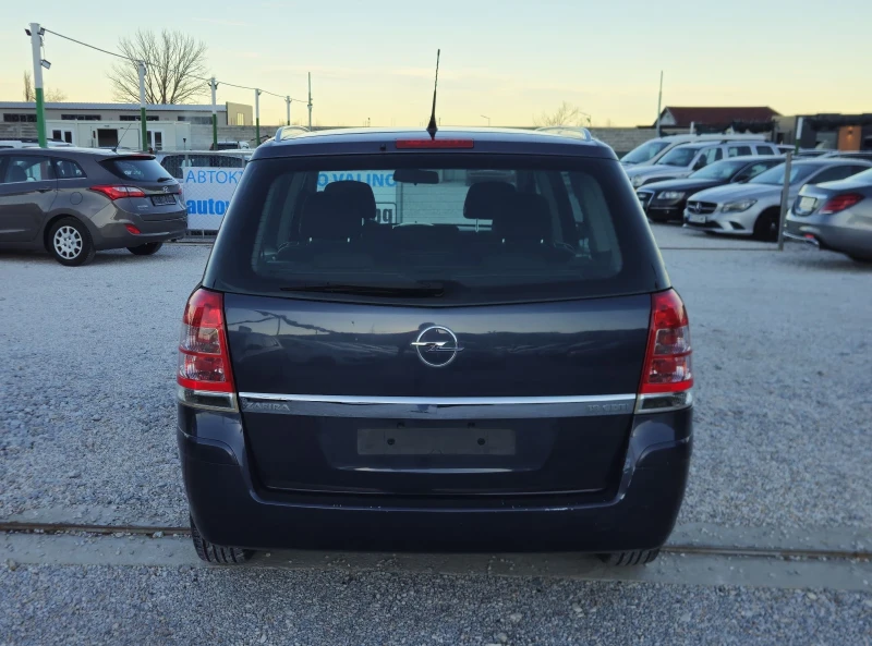 Opel Zafira 1.9D.120кс2008г.7места.ТОПсъстояние, снимка 6 - Автомобили и джипове - 48430825