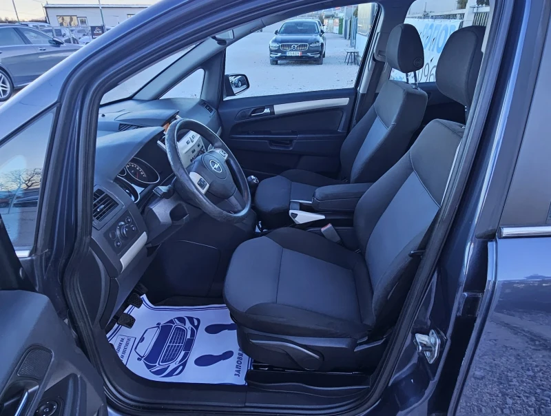 Opel Zafira 1.9D.120кс2008г.7места.ТОПсъстояние, снимка 9 - Автомобили и джипове - 48430825