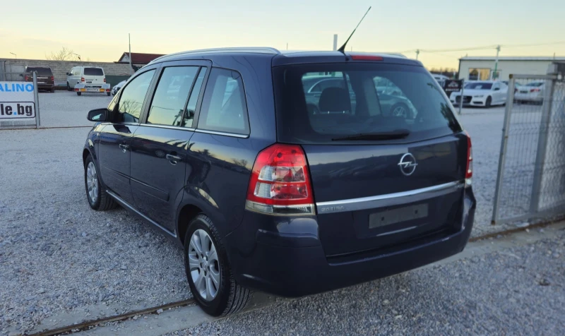 Opel Zafira 1.9D.120кс2008г.7места.ТОПсъстояние, снимка 7 - Автомобили и джипове - 48430825