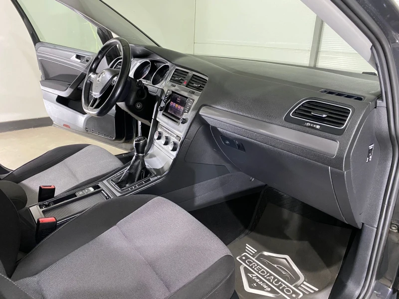 VW Golf 1.6 TDI * NAVI * 4Motion * , снимка 9 - Автомобили и джипове - 50394873