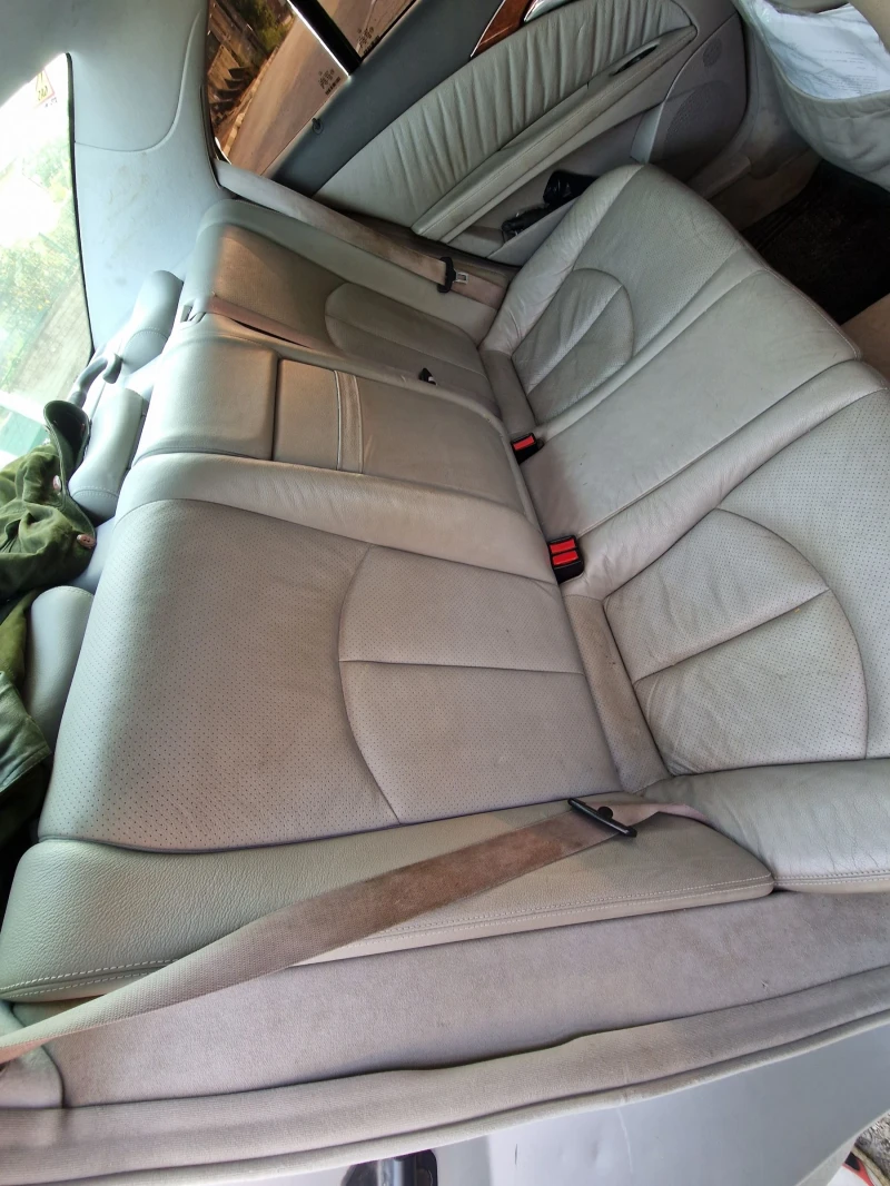 Mercedes-Benz E 320, снимка 11 - Автомобили и джипове - 51714415