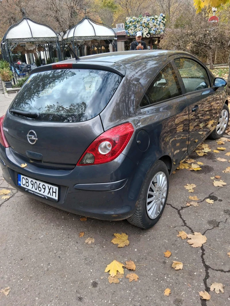 Opel Corsa D, снимка 2 - Автомобили и джипове - 52343055