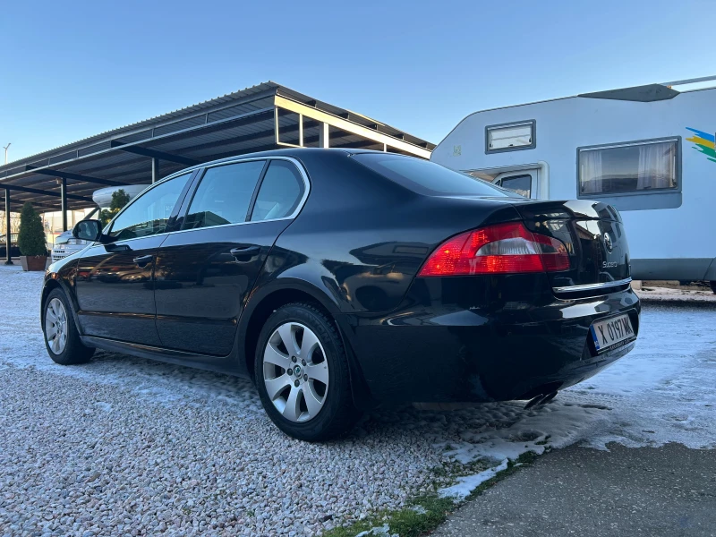 Skoda Superb 1.8i AVTOMAT, снимка 3 - Автомобили и джипове - 53077311