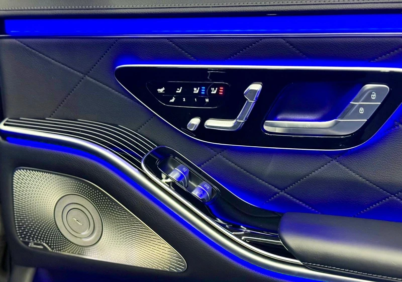 Mercedes-Benz S 580 L 4M AMG* Подгрев* Масажи* TV* Headup* Leasing, снимка 14 - Автомобили и джипове - 53433208