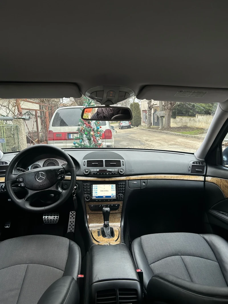 Mercedes-Benz E 280, снимка 8 - Автомобили и джипове - 53492760