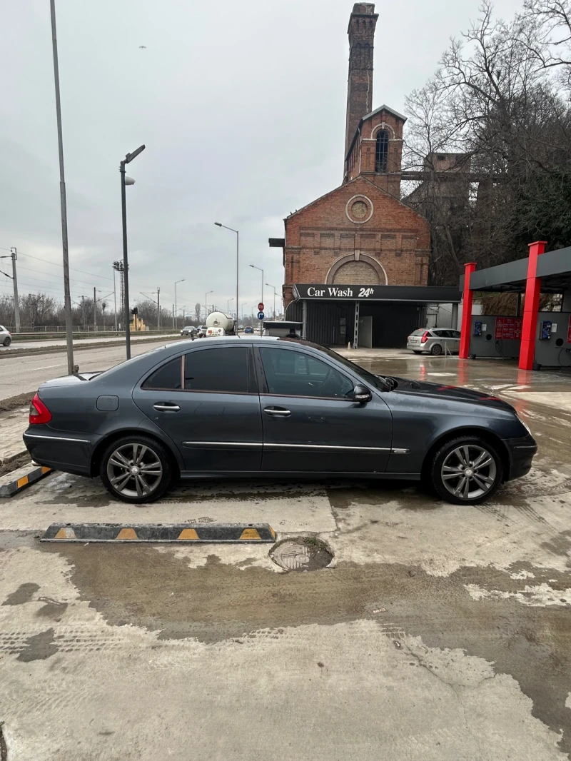 Mercedes-Benz E 280, снимка 3 - Автомобили и джипове - 53492760