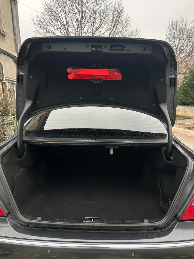 Mercedes-Benz E 280, снимка 7 - Автомобили и джипове - 53492760