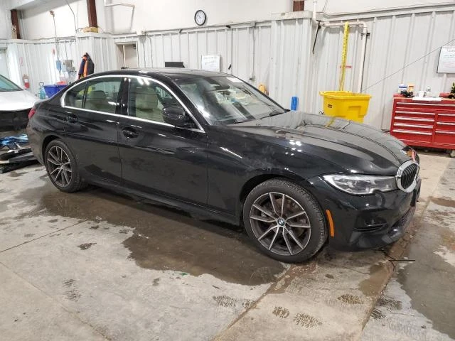 BMW 330 2.0L 4 All wheel drive, снимка 7 - Автомобили и джипове - 48655855