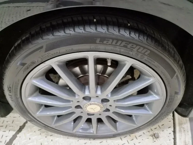 Mercedes-Benz CLA 250 4Matic Amg Line, снимка 5 - Автомобили и джипове - 55037150