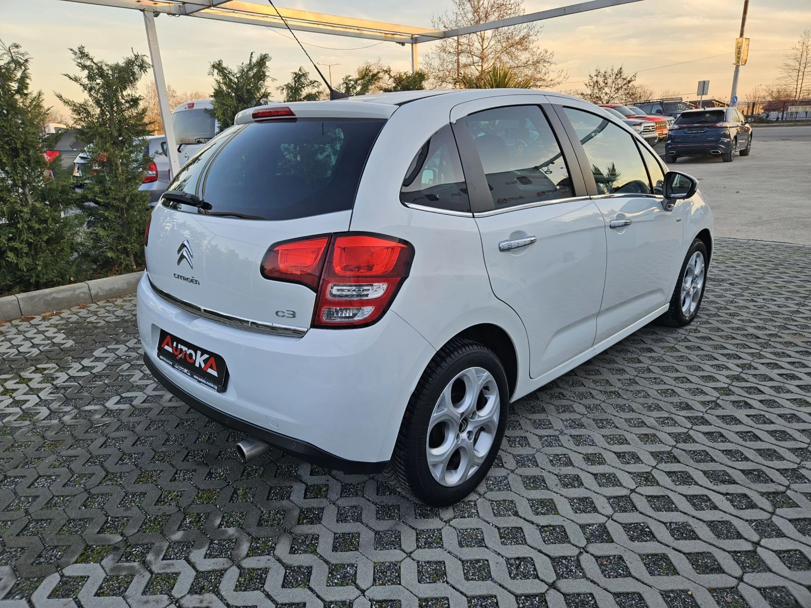 Citroen C3 1.4VTI-95кс= АВТОМАТИК= 139.000км= EXCLUSIVE - изображение 3