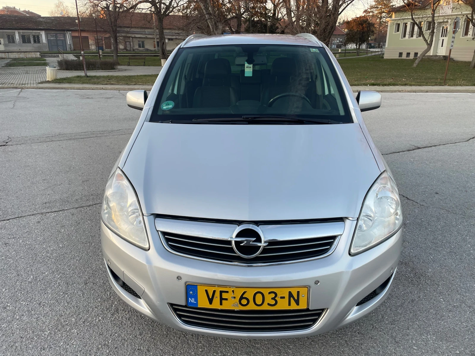 Opel Zafira 1.7CDTI Cosmo 7места - изображение 7