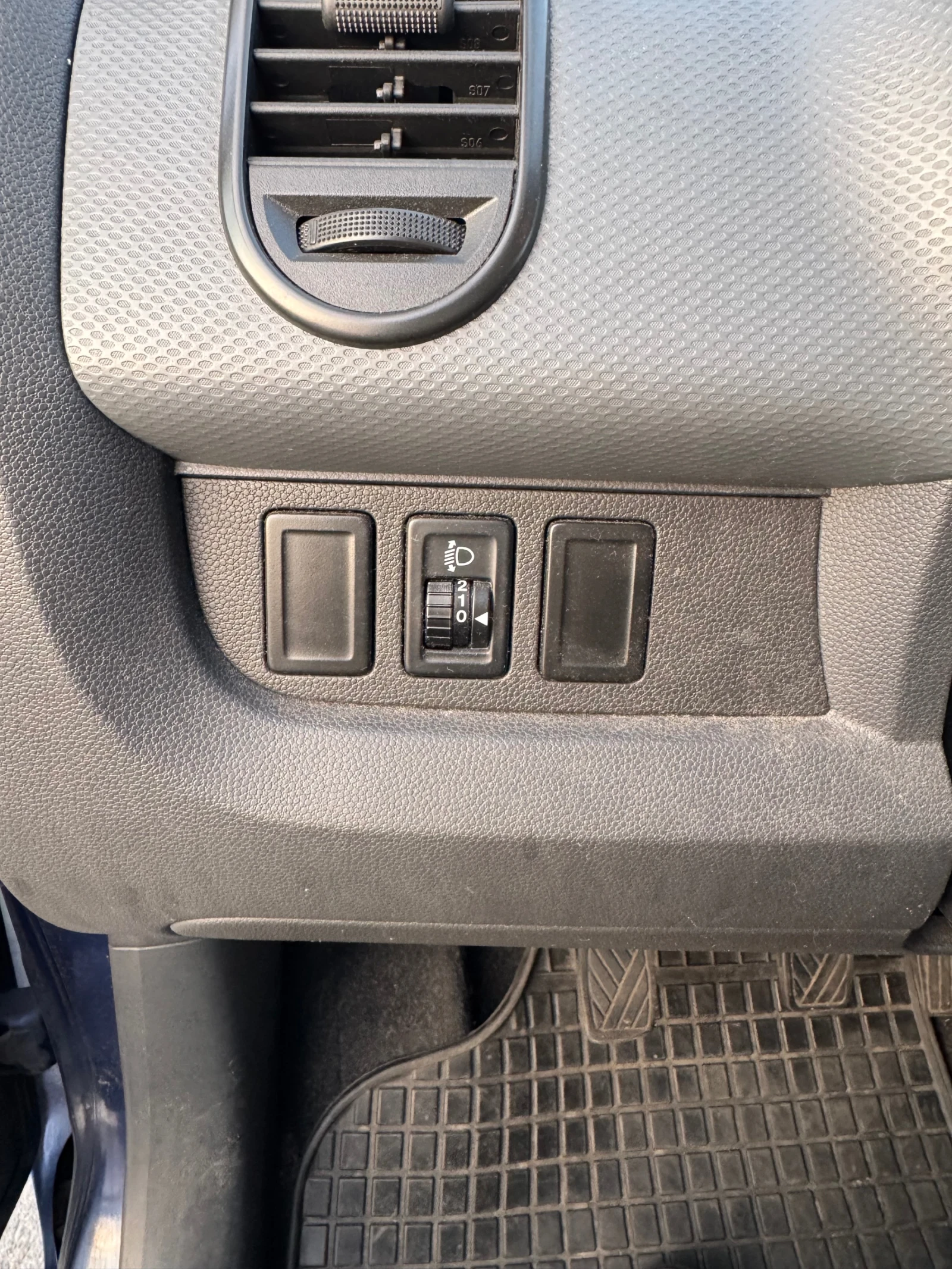 Opel Agila  - изображение 10