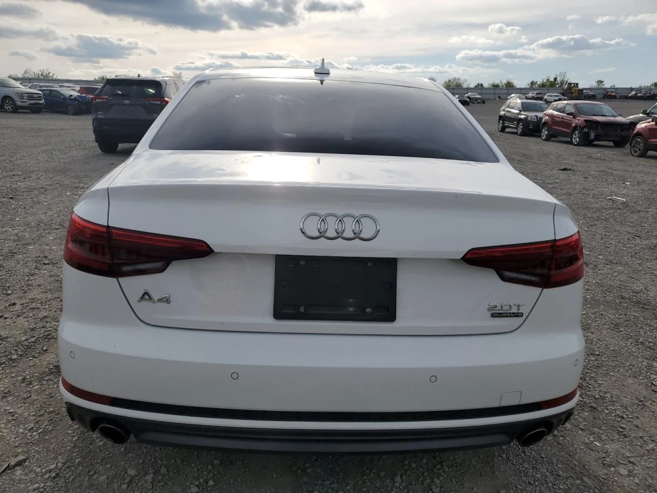 Audi A4 PREMIUM PLUS - изображение 3