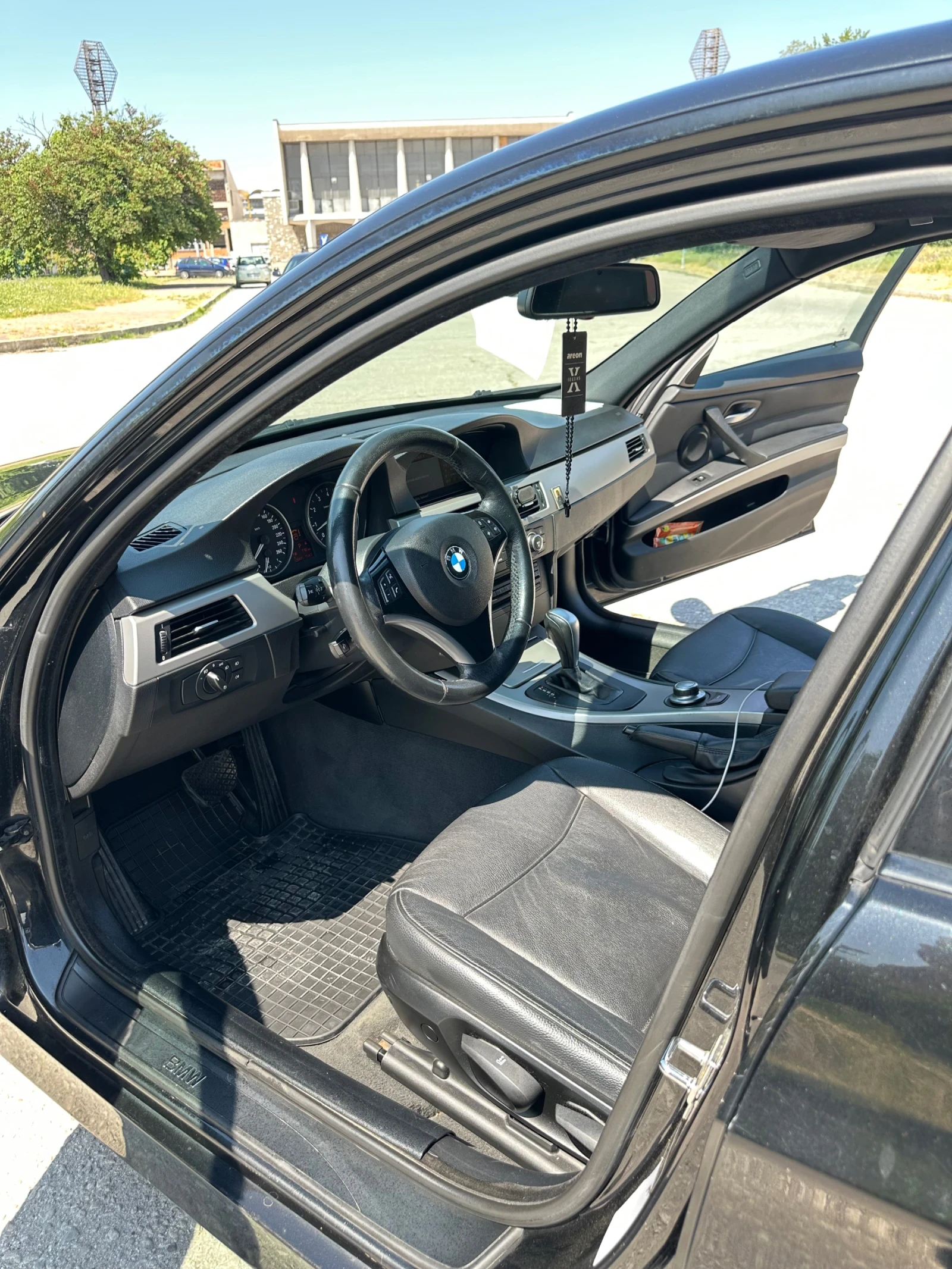 BMW 325 Е91 2.5 LPG - изображение 8