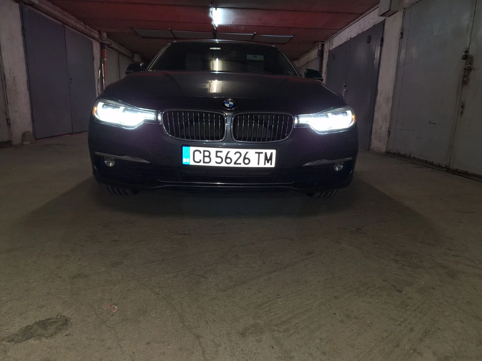 BMW 330 3.0 - изображение 8