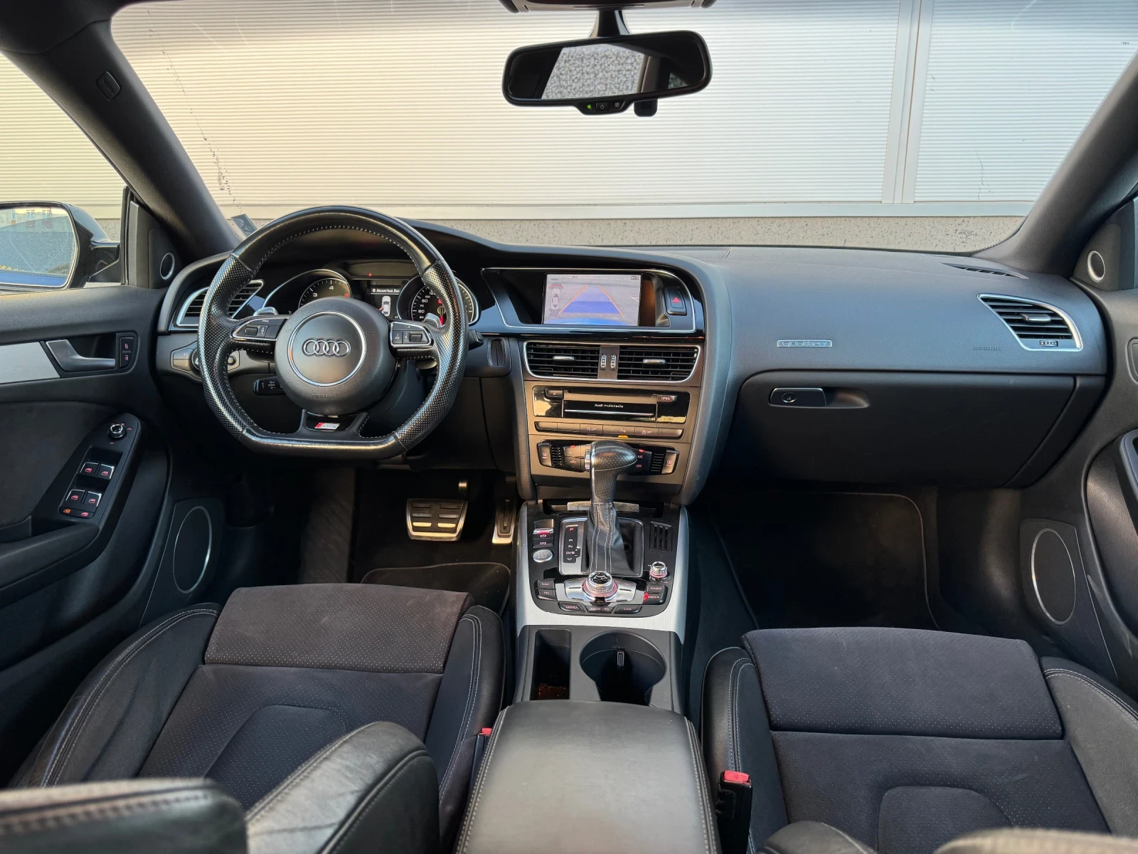 Audi A5 Quattro 2.0 TDI Black Optic S-Line | Mobile.bg � ����������� 11