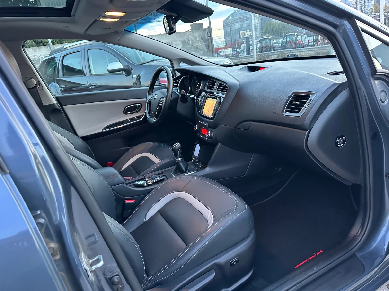 Kia Ceed 1.6crdi Всички екстри! внос Белгия! | Mobile.bg — изображение 10
