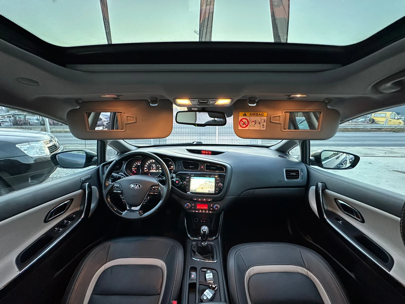 Kia Ceed 1.6crdi Всички екстри! внос Белгия! | Mobile.bg — изображение 13