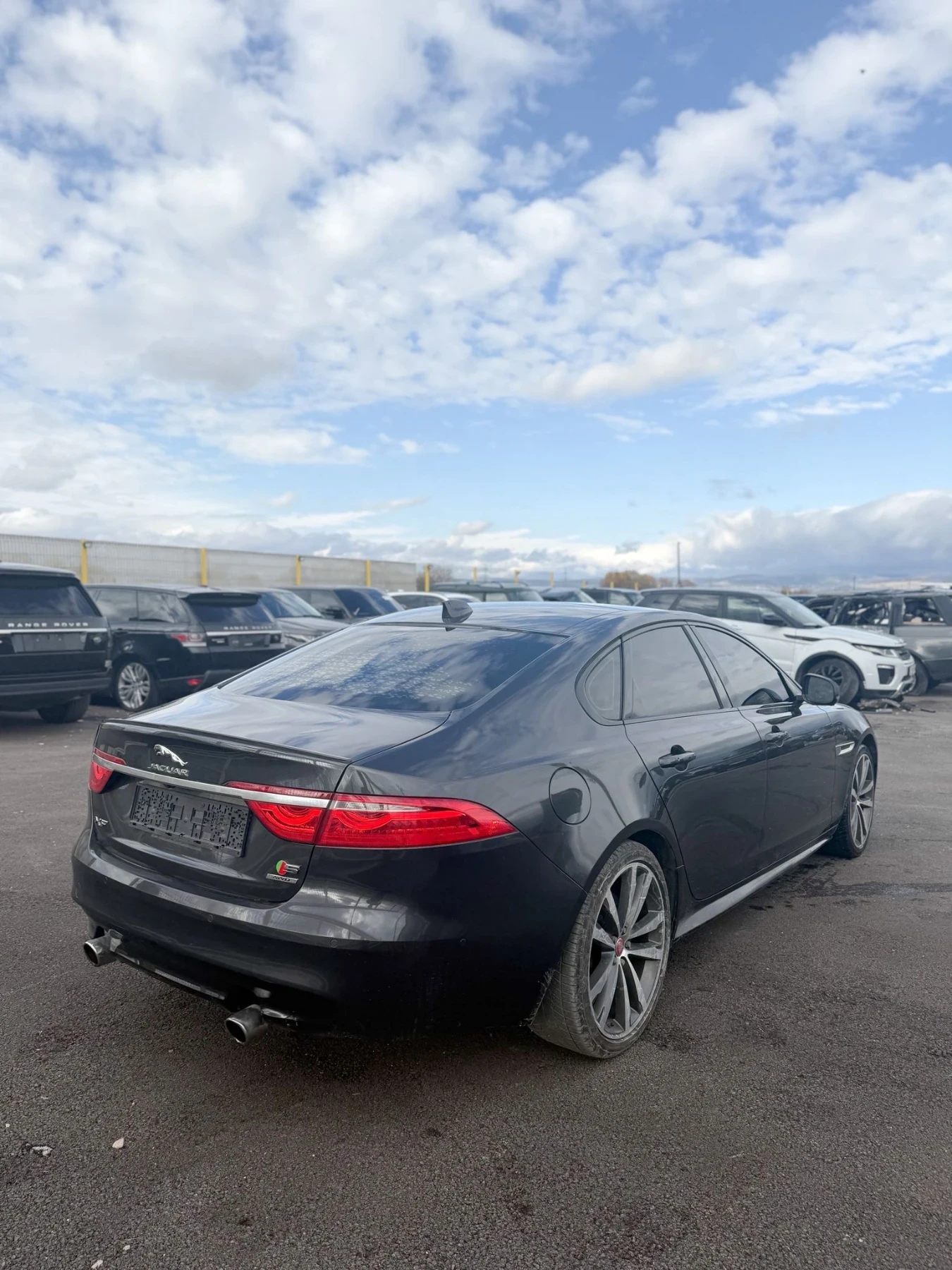 Jaguar Xf S  3.0 SUPERCHARGED - изображение 4