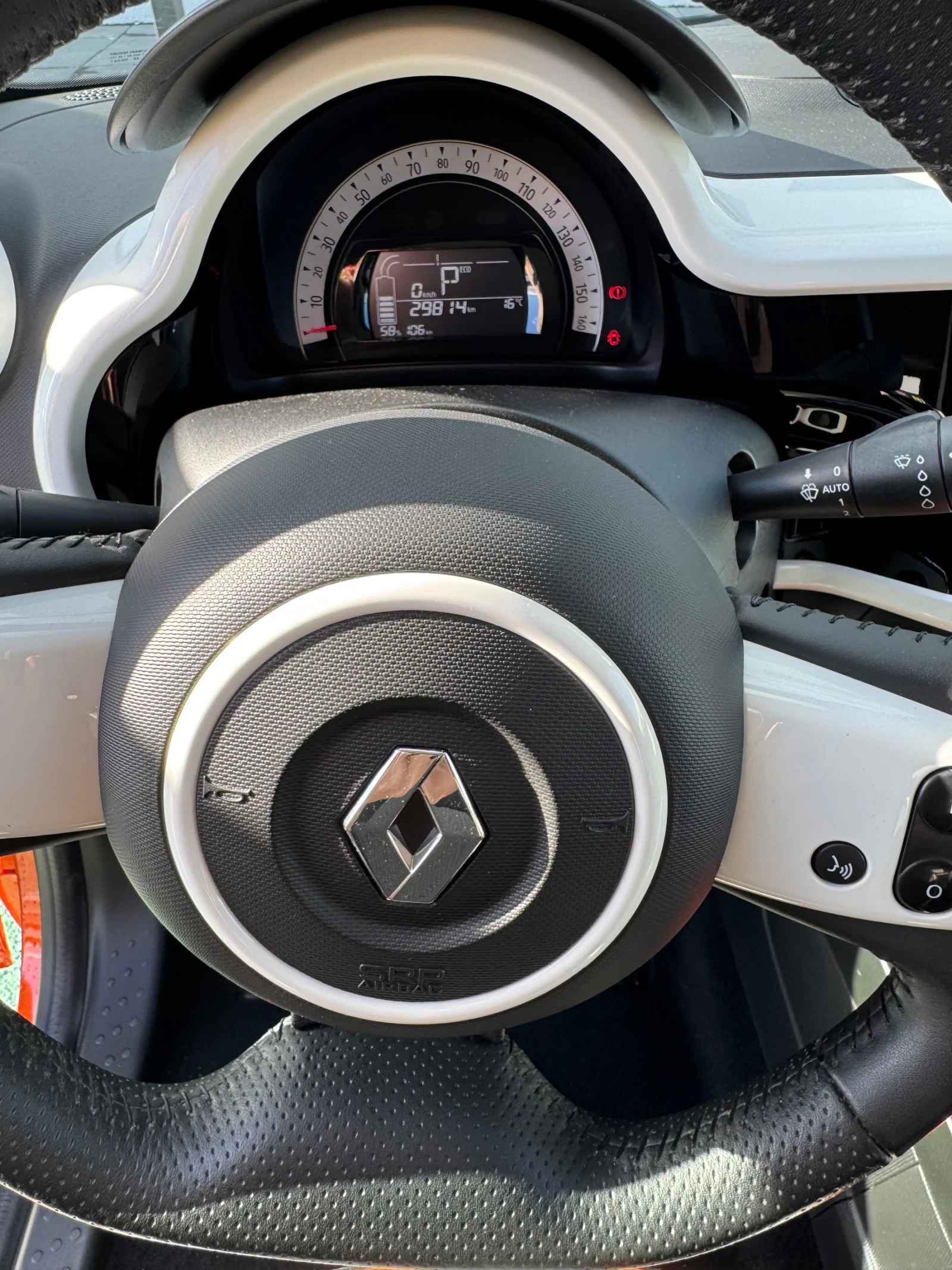 Renault Twingo ZE Vibes - изображение 10