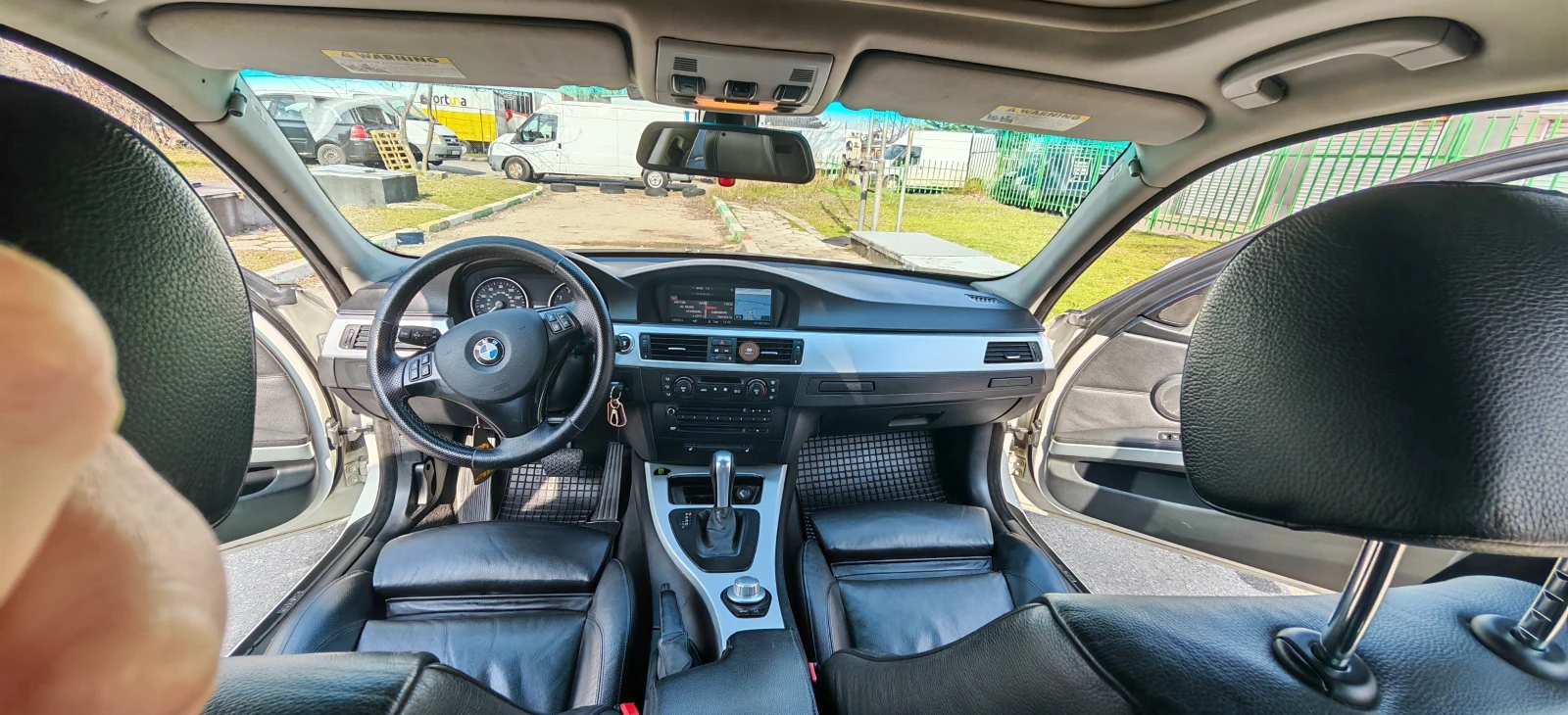 BMW 325 Е90, снимка 13 - Автомобили и джипове - 53756404