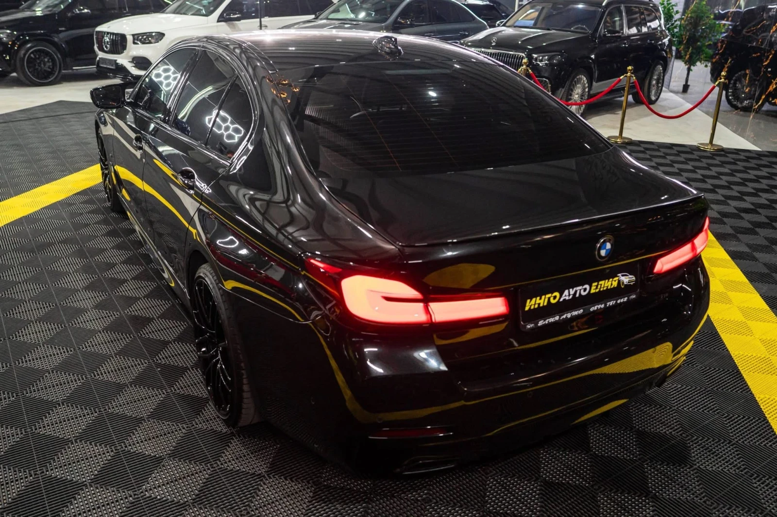 BMW 540 D XDRIVE FULL M BLACK LINE LED H&K ЛИЗИНГ 100%, снимка 7 - Автомобили и джипове - 53912968