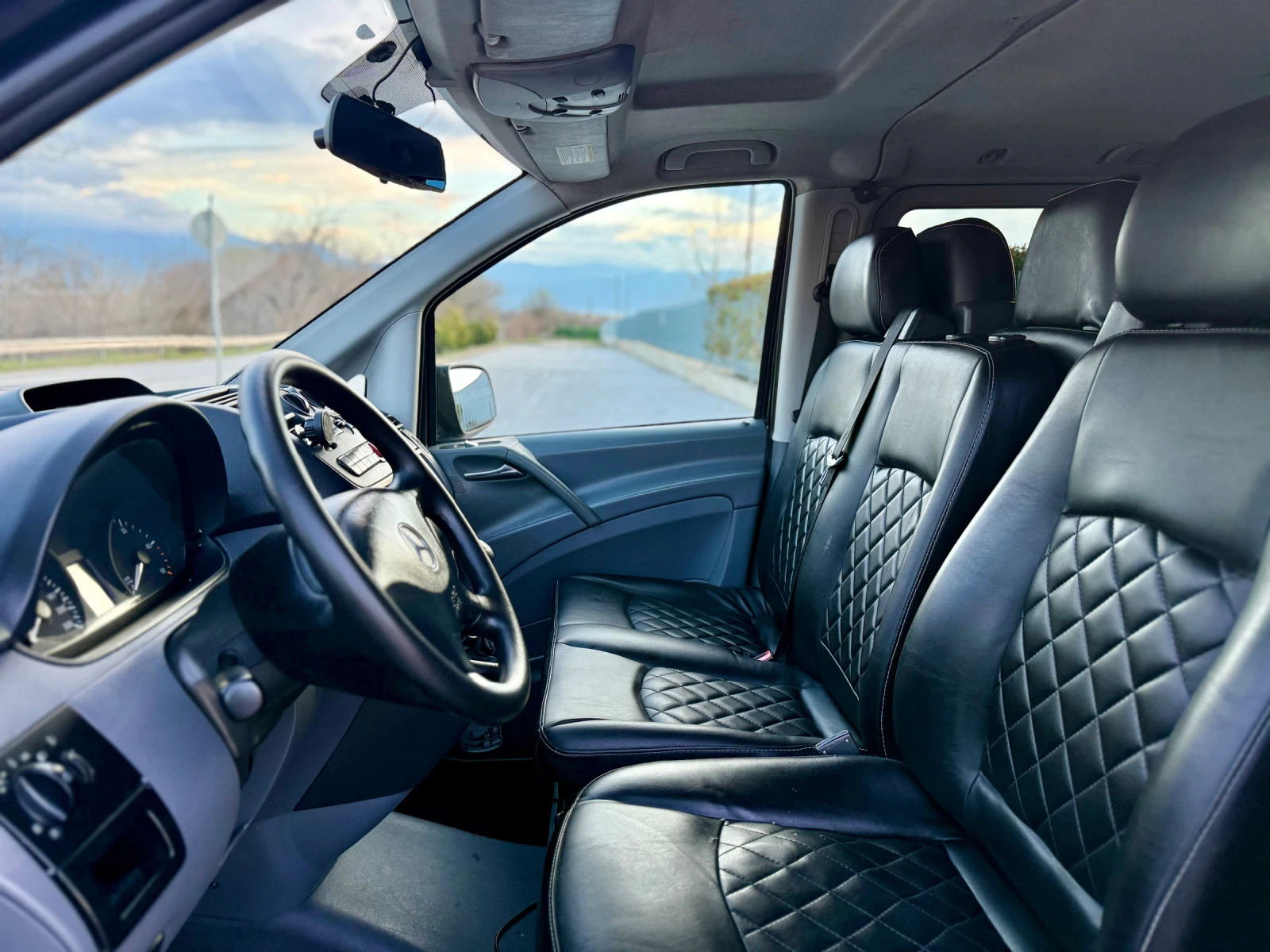 Mercedes-Benz Viano EXTRA LONG/ 2.2CDI/ OM646/ 8+ 1/ КОЖА/NAVI/CAMERA, снимка 7 - Автомобили и джипове - 54009758