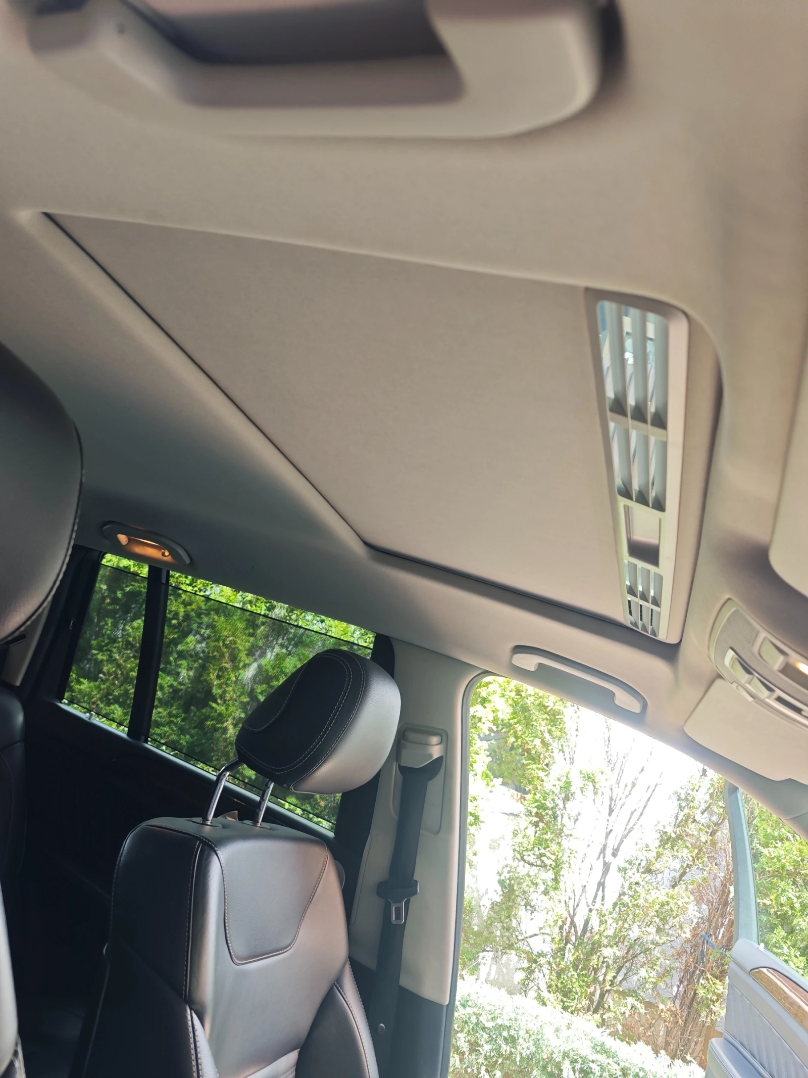 Mercedes-Benz GLS 350 AMG Night-Paket, снимка 11 - Автомобили и джипове - 54194276